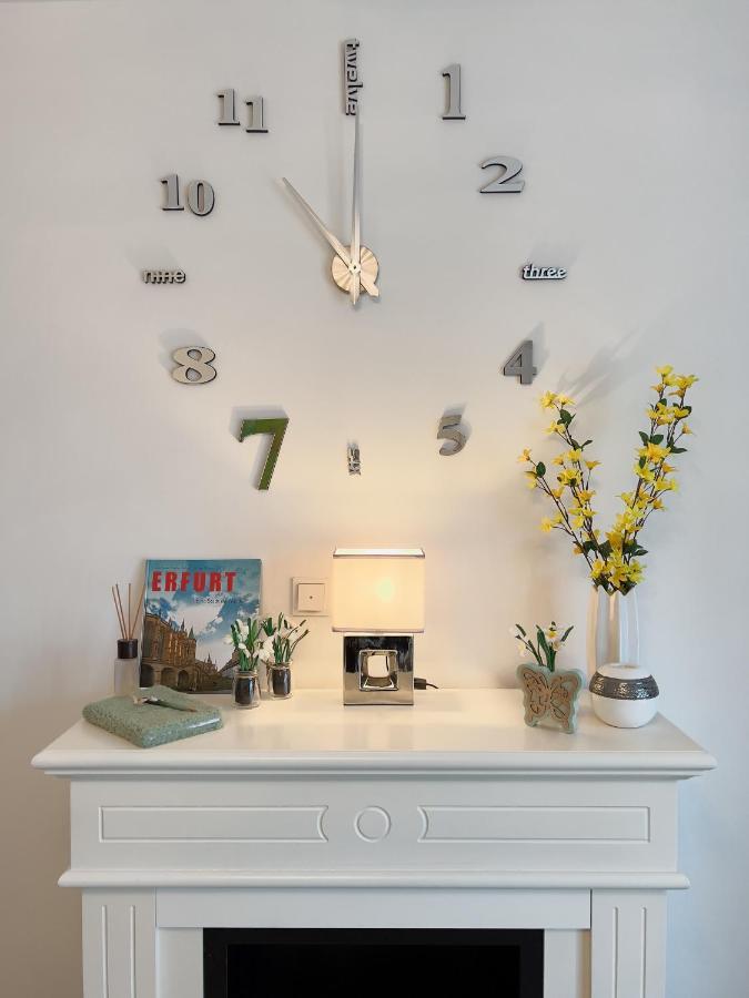 Schoene Helle & Gemuetliche Wohnung In Altstadtnaehe Erfurt Room photo