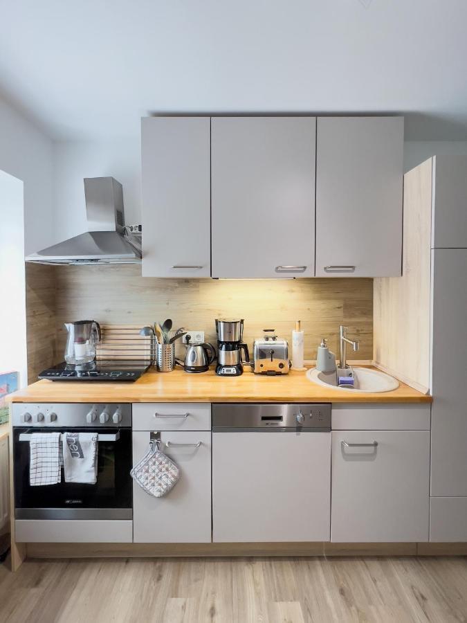 Schoene Helle & Gemuetliche Wohnung In Altstadtnaehe Erfurt Room photo